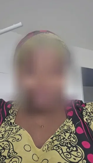 Celine, 38