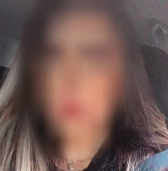Emily, 39