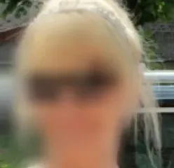 Emily, 37