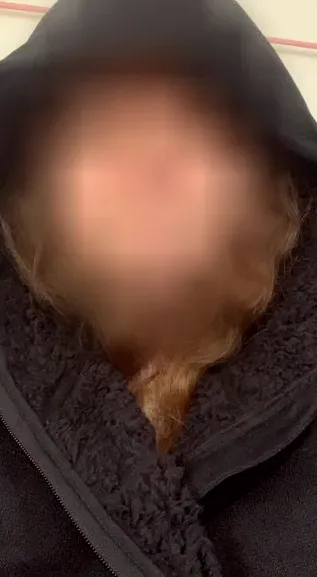Esra, 28