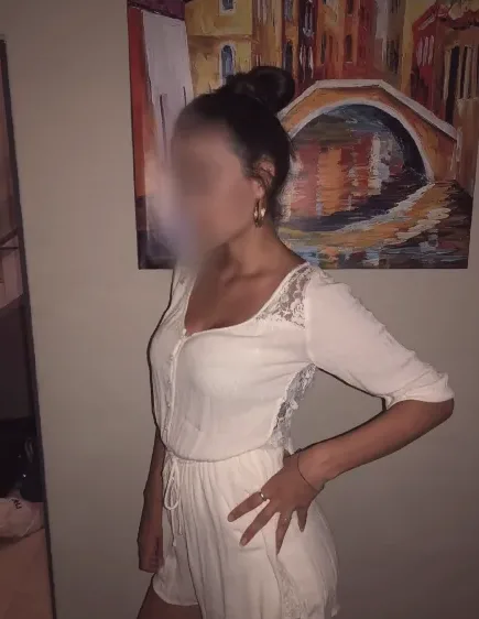 Hanna, 32