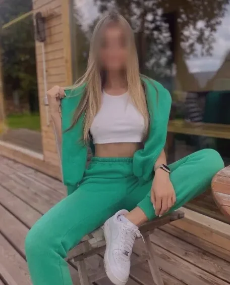 Jennifer, 31