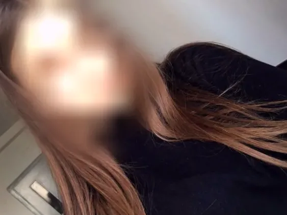 Katrin, 24