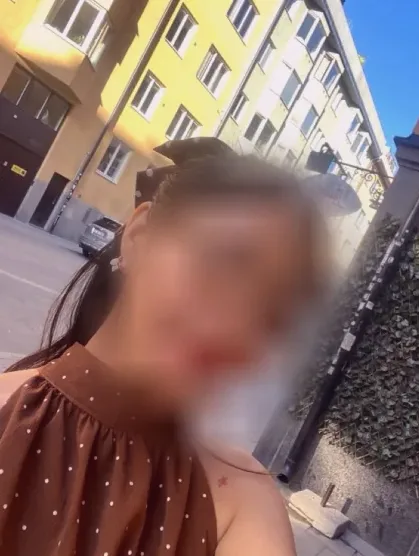 Martina, 26