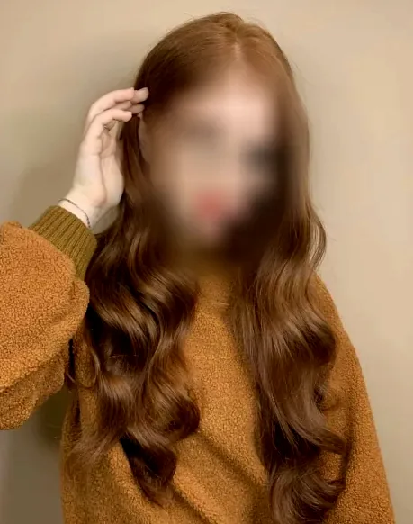 Stefanie, 24
